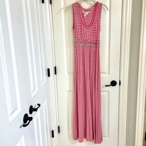 Maxi dress by Max Studio.  Size medium.  Pink and gray